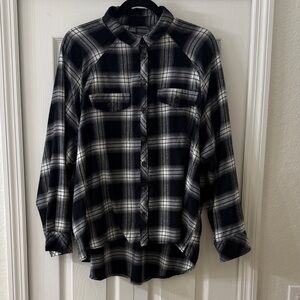 Wild Fable Black and White Plaid Women's Flannel